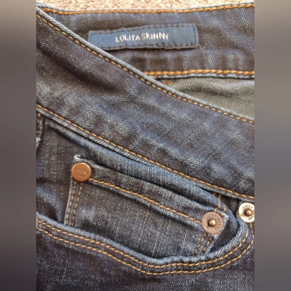 Lucky Brand Dark wash Denim Jeans Size 6/28 Lolita Skinny - Picture 9 of 9